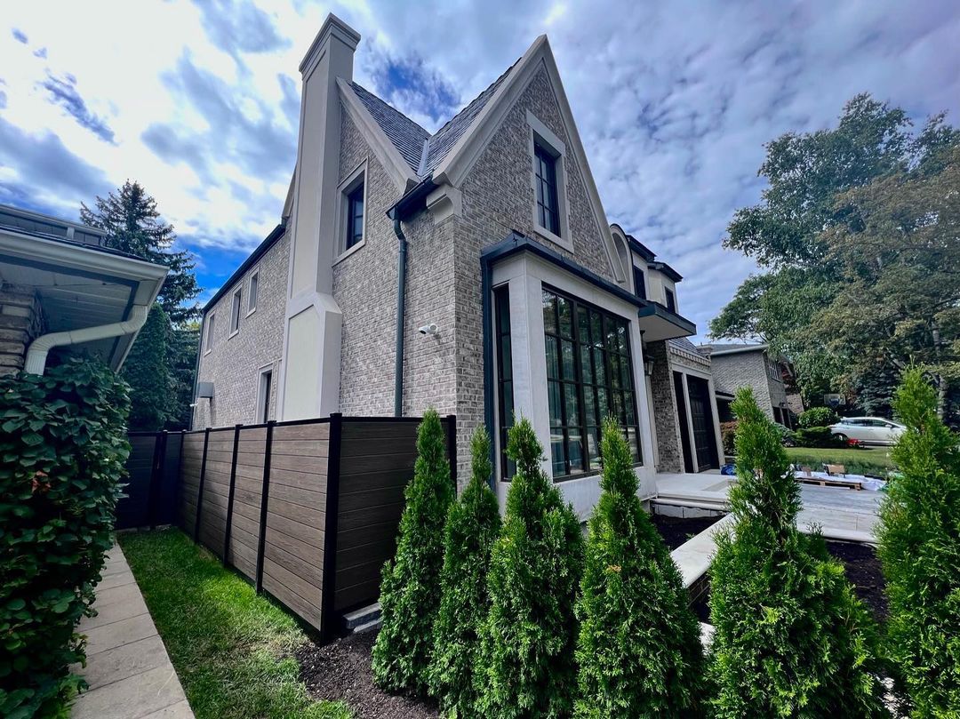 🔹COMPOSITE 

📌Add a contemporary and private look to your yard this year with the help of our team!

🦺 We install various types of fence for any sized properties for both residential and commercial clients.

📍 Contact us today for your free estimate:

📱 (647) 913 6405

📨 office@propertyfence.ca

 #fence #installation #construction #renovation #modern #contemporary #property #propertydevelopment #properties #propertyinvestment #propertylife #renovation #renovate #renovations